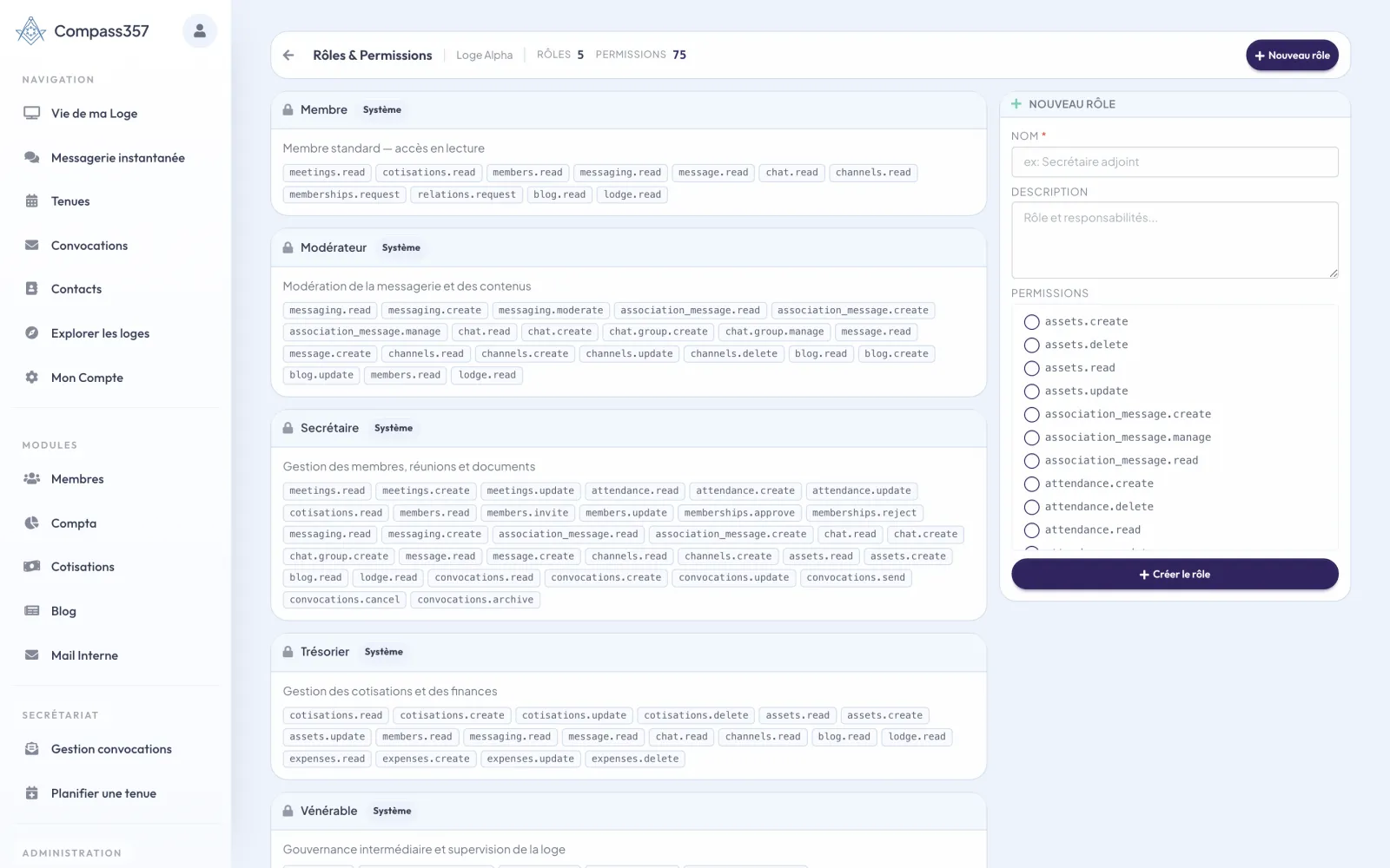 Écran Rôles & Permissions de Compass357 avec les rôles et leurs permissions